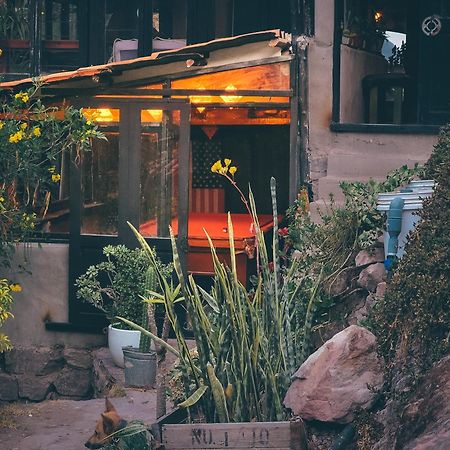 Wolf Totem Steam Punk Guesthouse Pisac Exterior photo